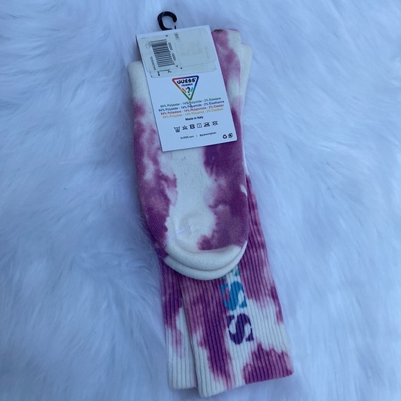 New GUESS ORIGINALS FriendsWithYou Tie-Dye Socks UNISEX - Picture 5 of 5
